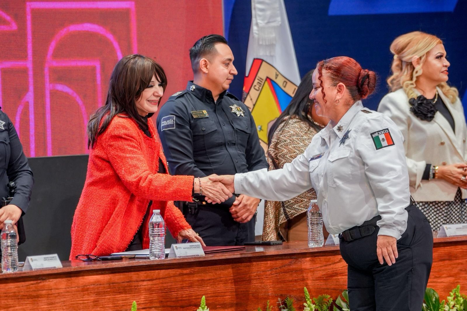 MEXICALI; LA CAPITAL FRONTERIZA QUE MÁS INVIERTE EN EL BIENESTAR DE LOS POLICIAS