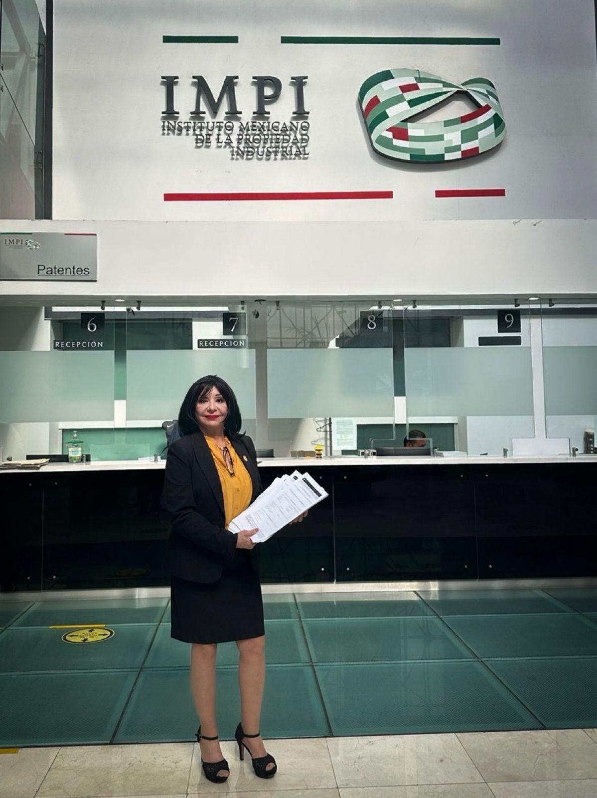 INICIA NORMA BUSTAMANTE CON EL PROCESO DE REGISTRO DE MARCAS DEL AYUNTAMIENTO DE MEXICALI
