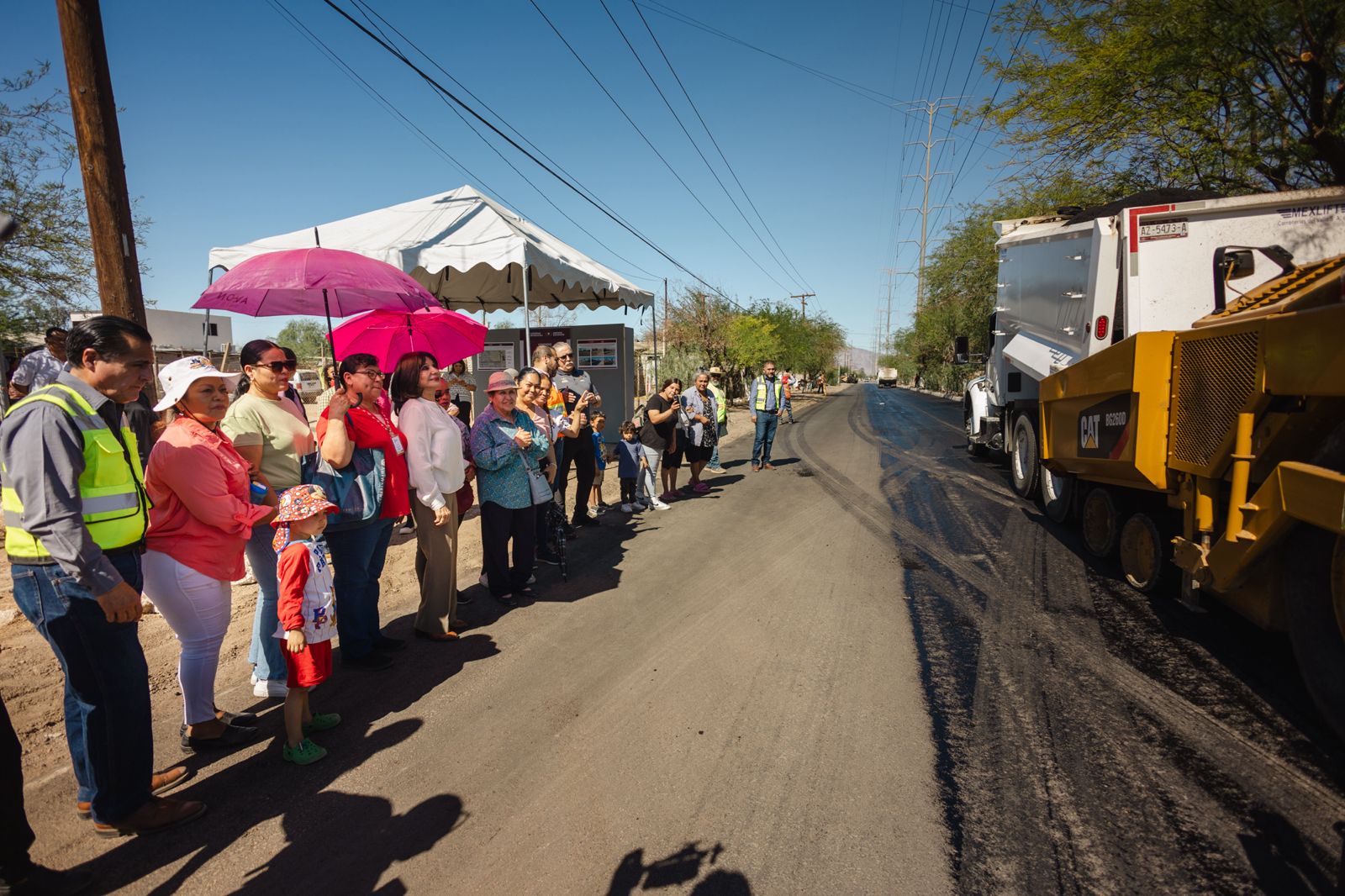 NORMA BUSTAMANTE MEJORA LA MOVILIDAD EN SANTO NIÑO CON LA REHABILITACIÓN DE LA AV. PLUTÓN