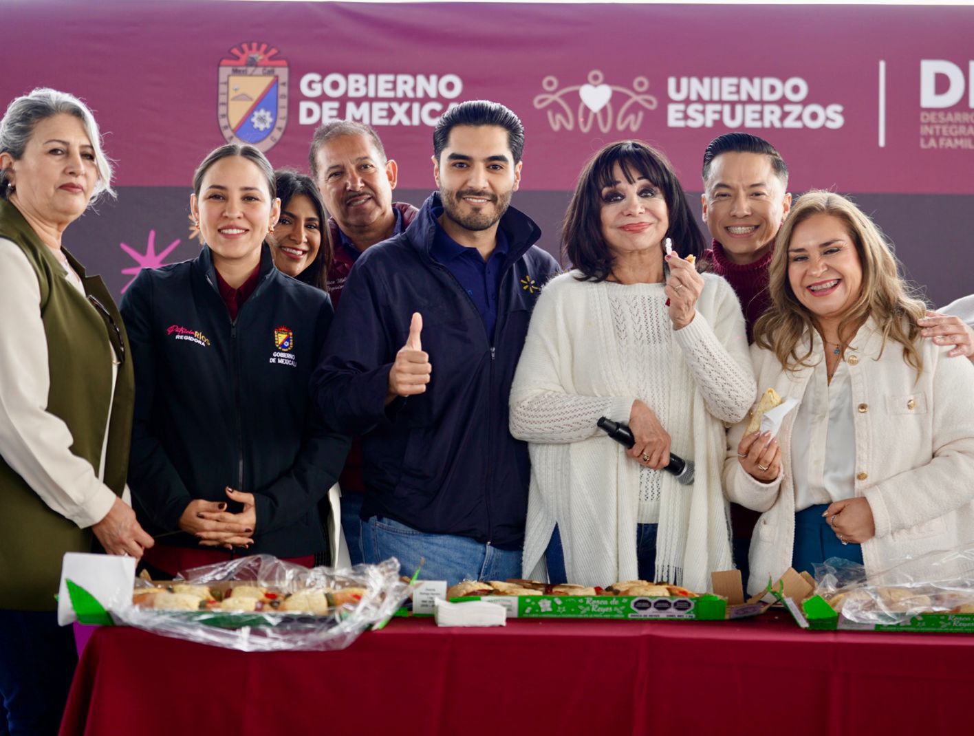 NORMA BUSTAMANTE COMPARTE LA MAGIA DE LOS REYES MAGOS CON LA NIÑEZ MEXICALENSE