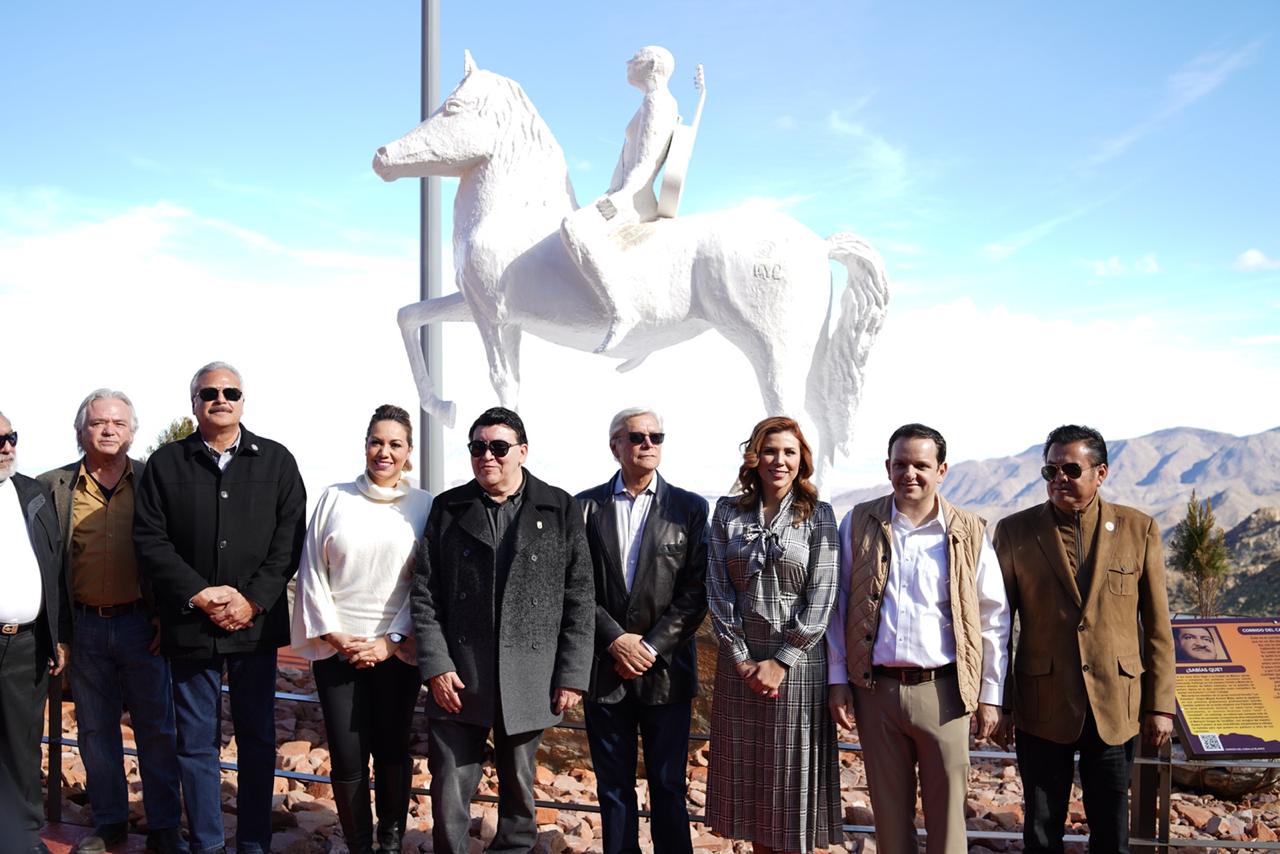 DEVELAN ESCULTURA EN HONOR AL CANTAUTOR MEXICANO  JOSÉ ALFREDO JIMENEZ