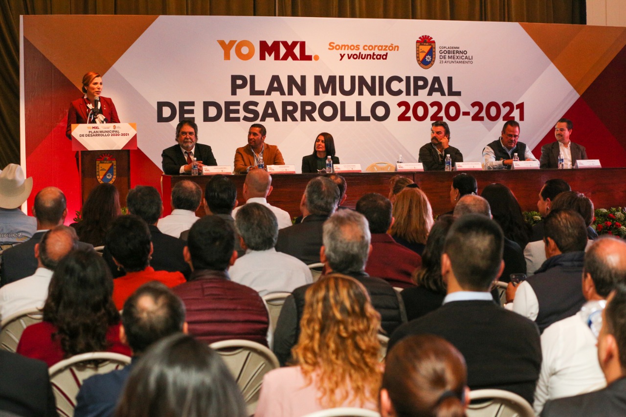 PRESENTA ALCALDESA PLAN MUNICIPAL DE DESARROLLO 2020-2021 PARA MEXICALI