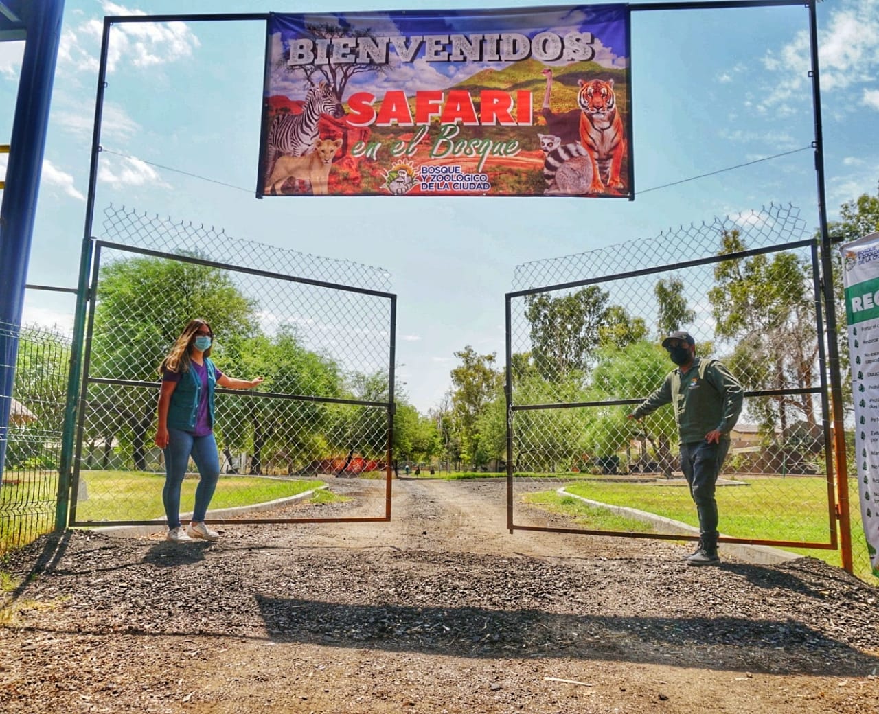 ABRE SUS PUERTAS BOSQUE Y ZOOLÓGICO DE LA CIUDAD EN SU MODALIDAD DE SAFARI