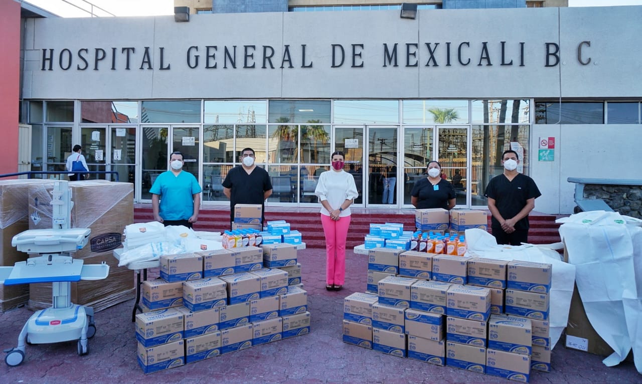 ALCALDESA DE MEXICALI ENTREGA INSUMOS MÉDICOS Y DE PROTECCIÓN PARA PERSONAL DEL HOSPITAL GENERAL